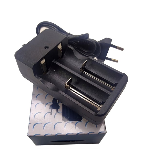 2'li Pil Şarj Cihazı 3,7V
